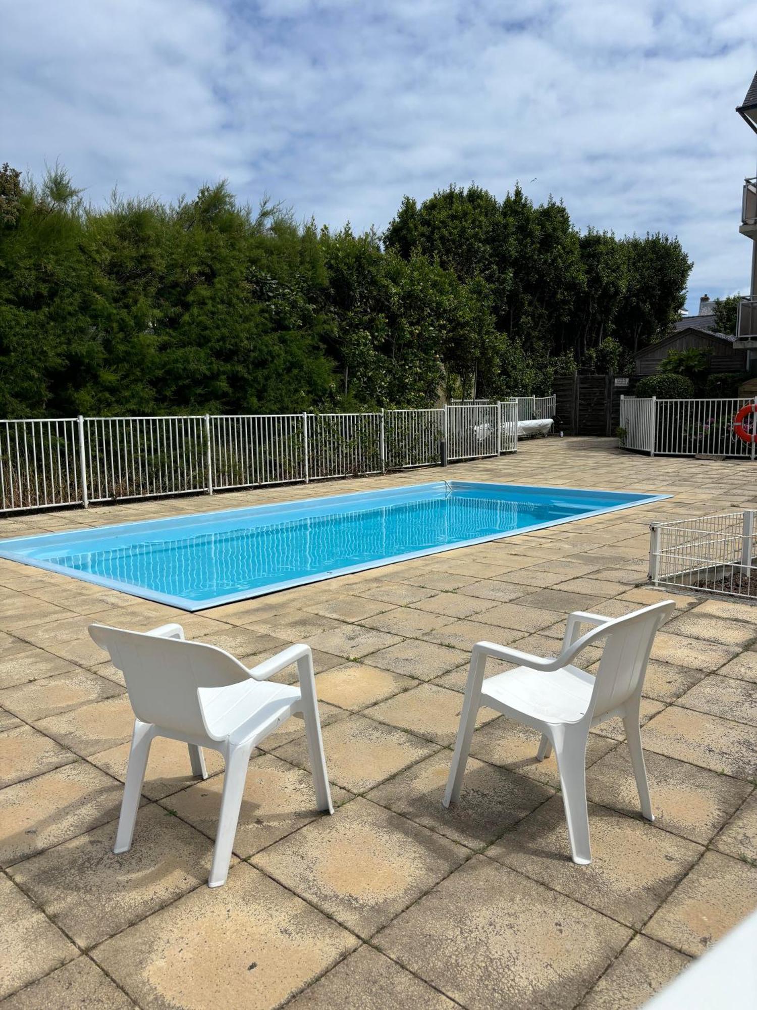 Appartement Studio 4 Personnes Dans Residence Avec Piscine Quiberon Kültér fotó